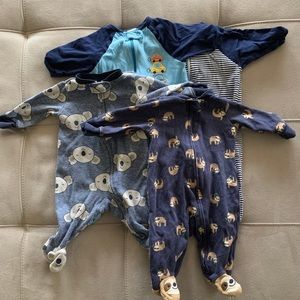 Lot of 4 Infant Boy Sleepers (0-3M)
